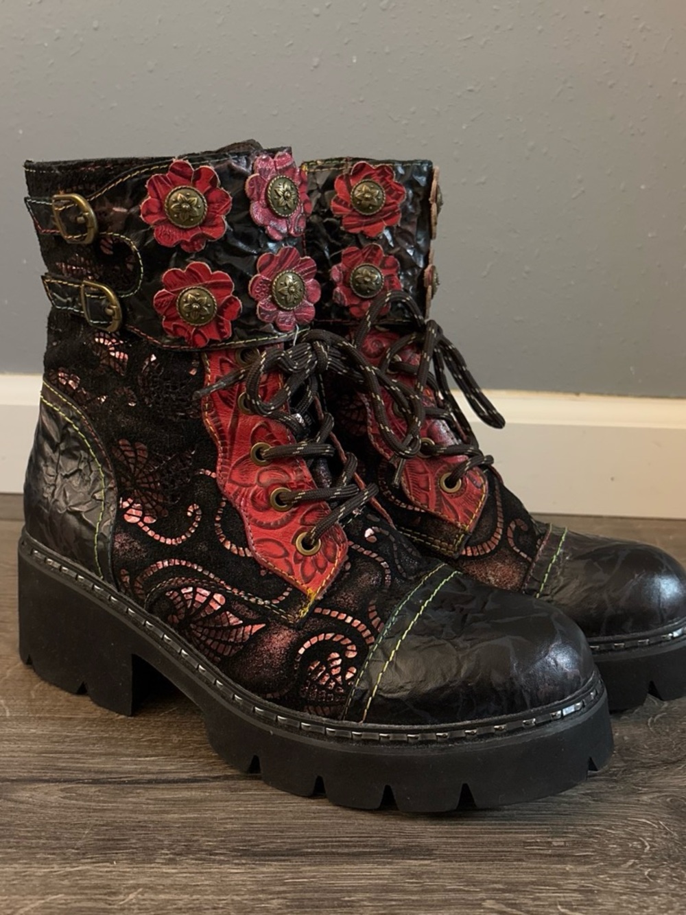 L'Artiste by Spring Step Limitless Red Multi Leather Combat Boots Size 41 (US10)